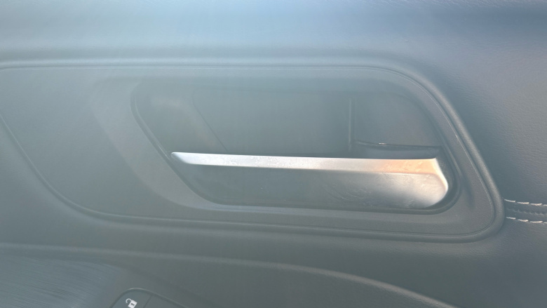 Nissan Qashqai 1.3 DiG-T MH 158 Acenta Premium 5dr Xtronic Petrol Hatchback